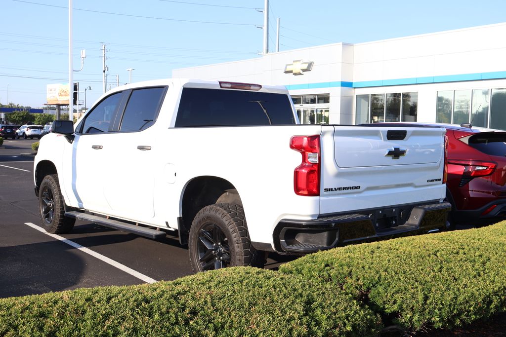 Thumbnail: 2021 Chevrolet Silverado 1500 - 10