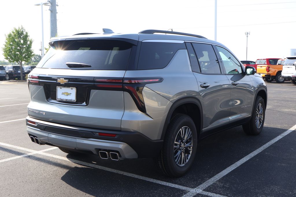 Thumbnail: 2026 Chevrolet Traverse - 8