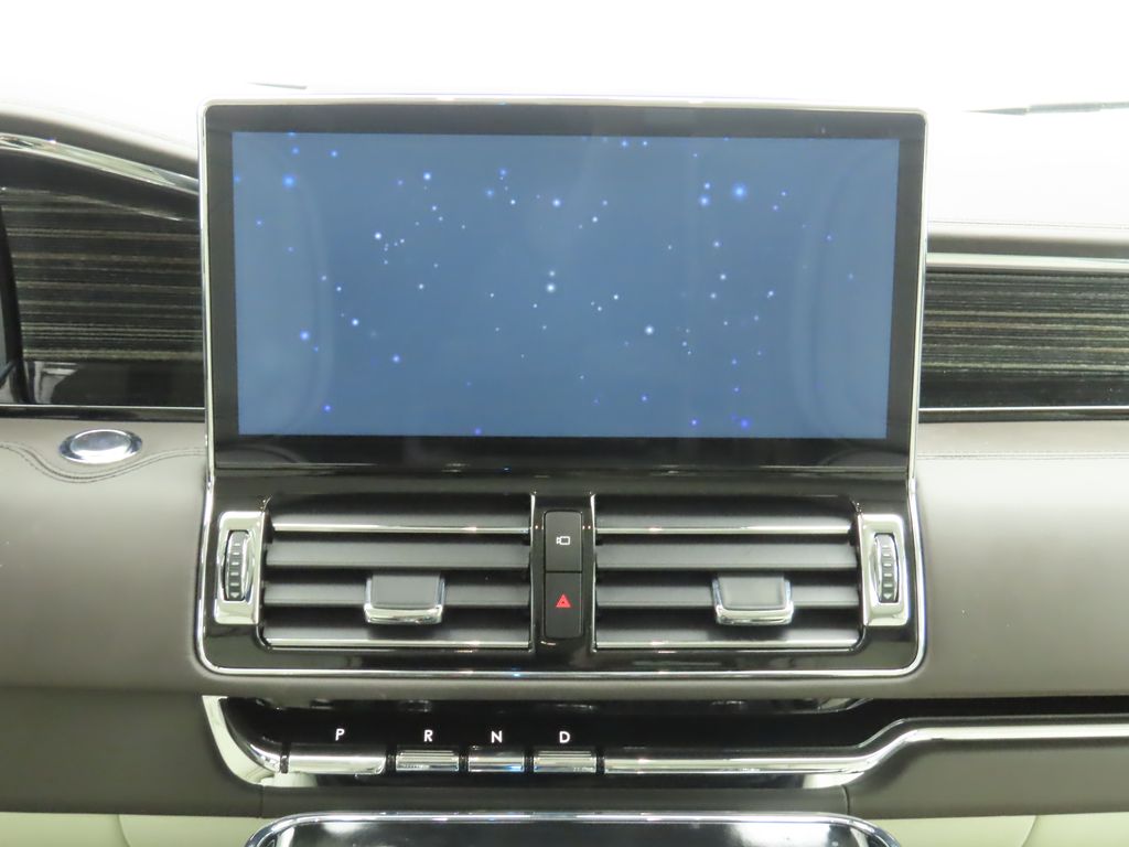 2024 Lincoln Navigator Black Label 14