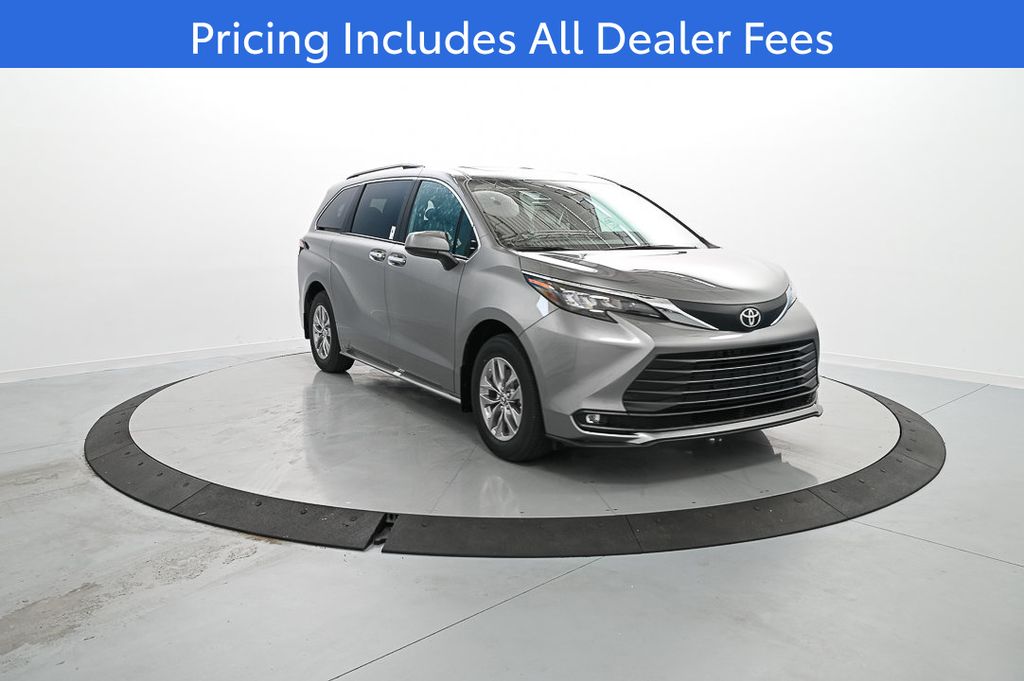 New 2026 Toyota Sienna Van