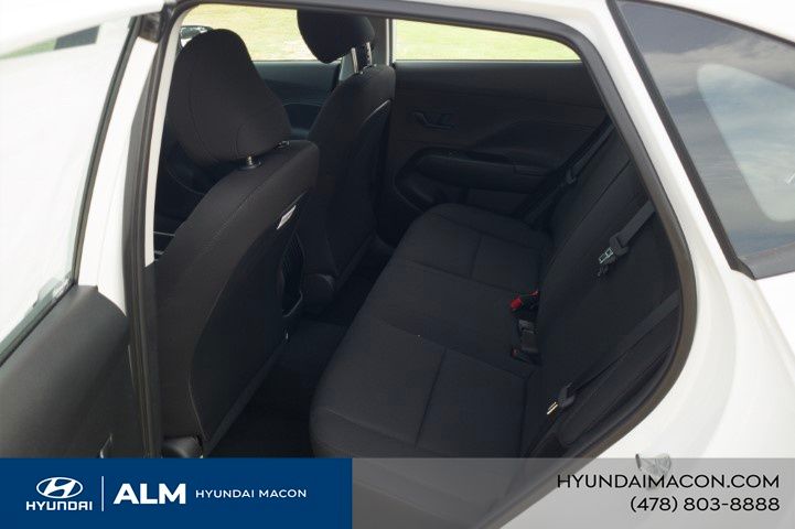 New 2026 White HYUNDAI SE image 18