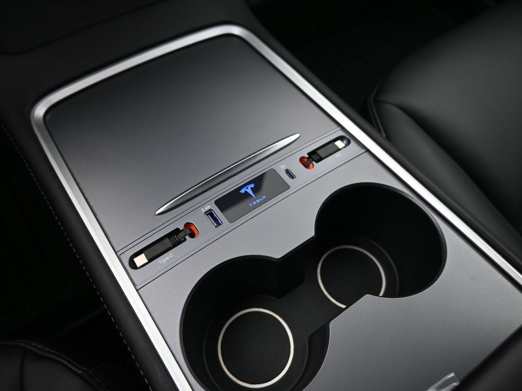 2022 Tesla Model 3 Long Range Dual Motor All-Wheel Drive