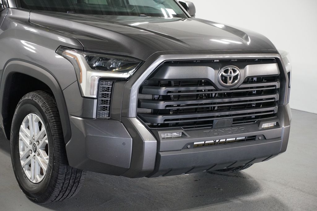 Thumbnail: 2024 Toyota Tundra - 4