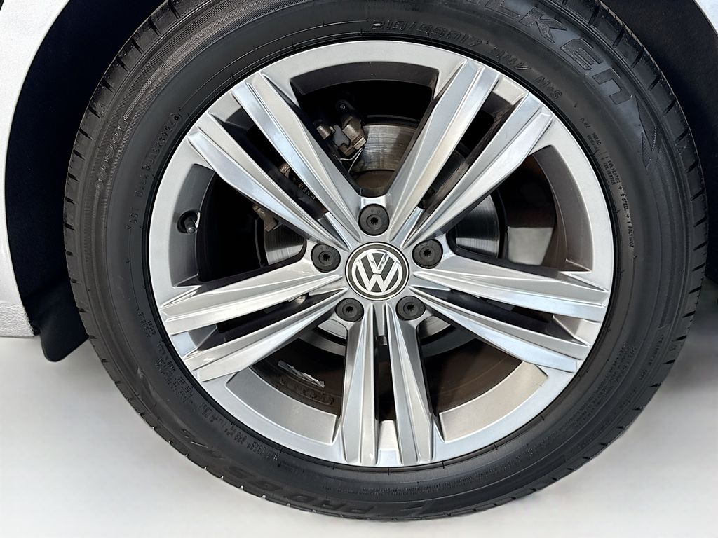 Thumbnail: 2021 Volkswagen Jetta - 31