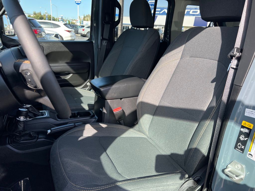 Thumbnail: 2024 Jeep Wrangler - 16