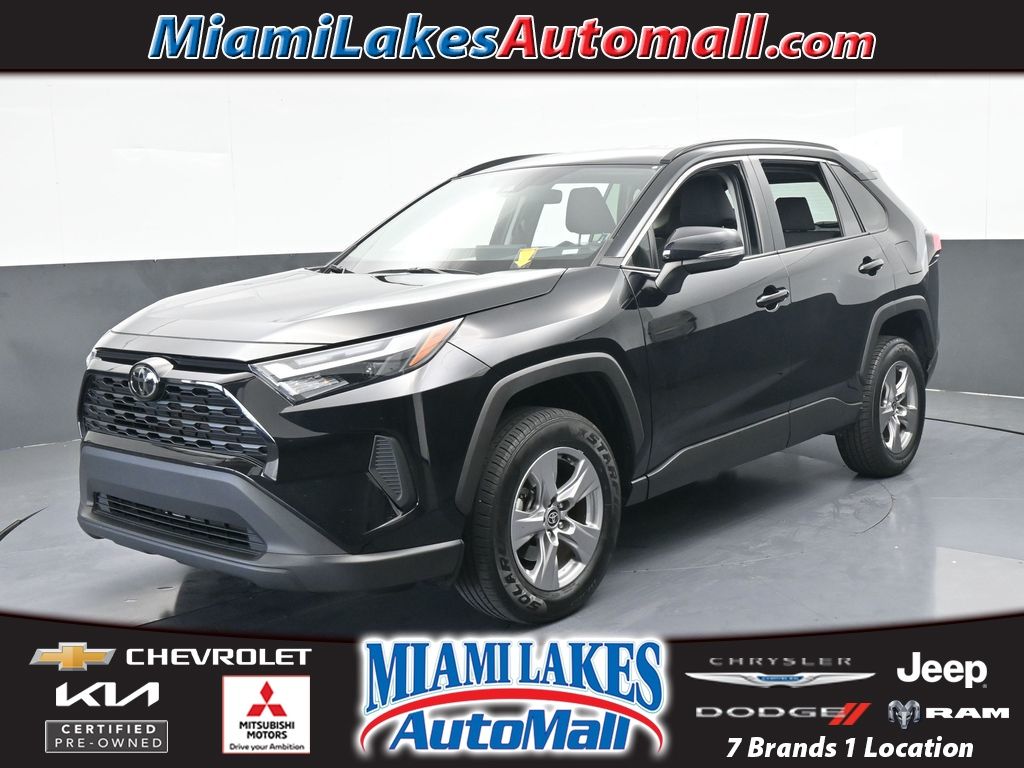 2024 Toyota RAV4 XLE