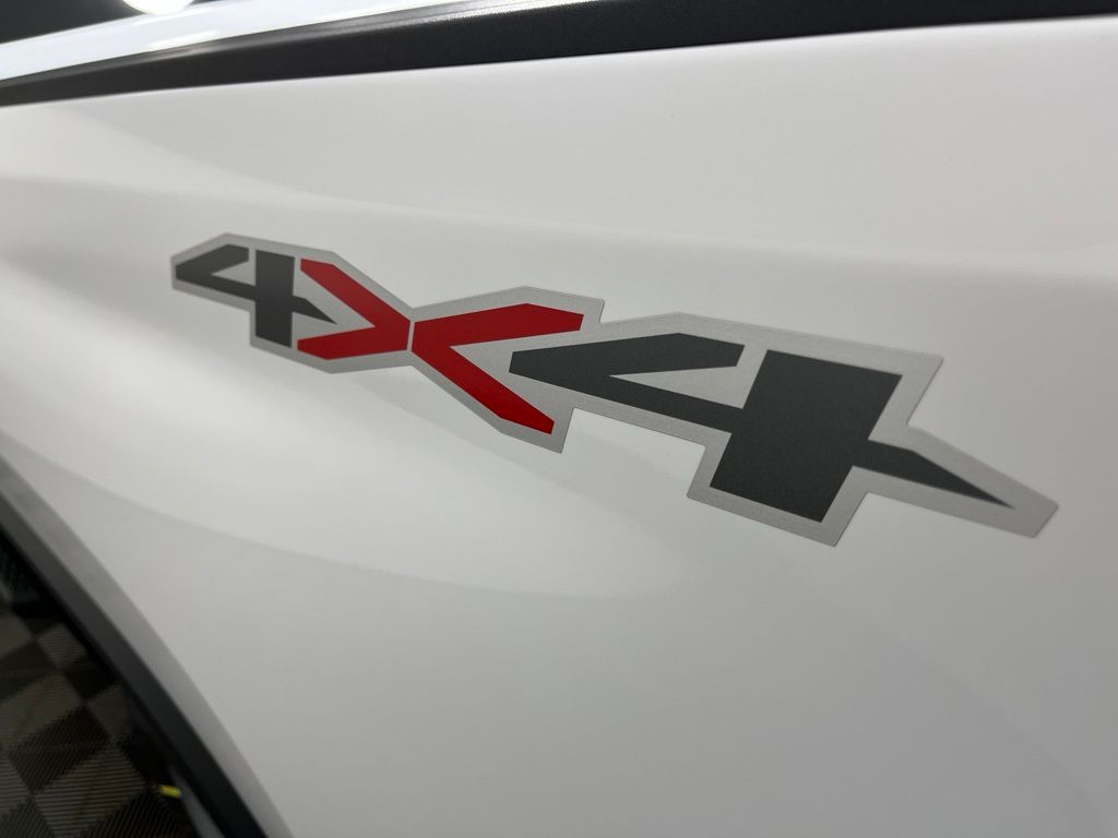 Thumbnail: 2026 Chevrolet Silverado 2500 - 22