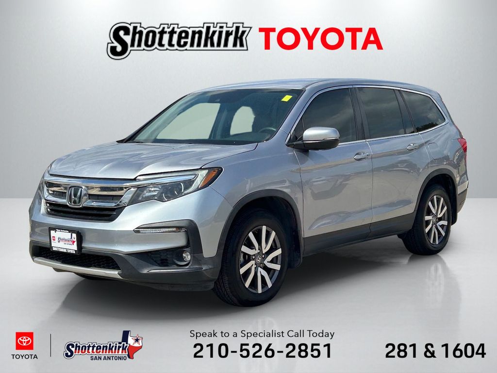 2021 Honda Pilot EX 2WD's photo
