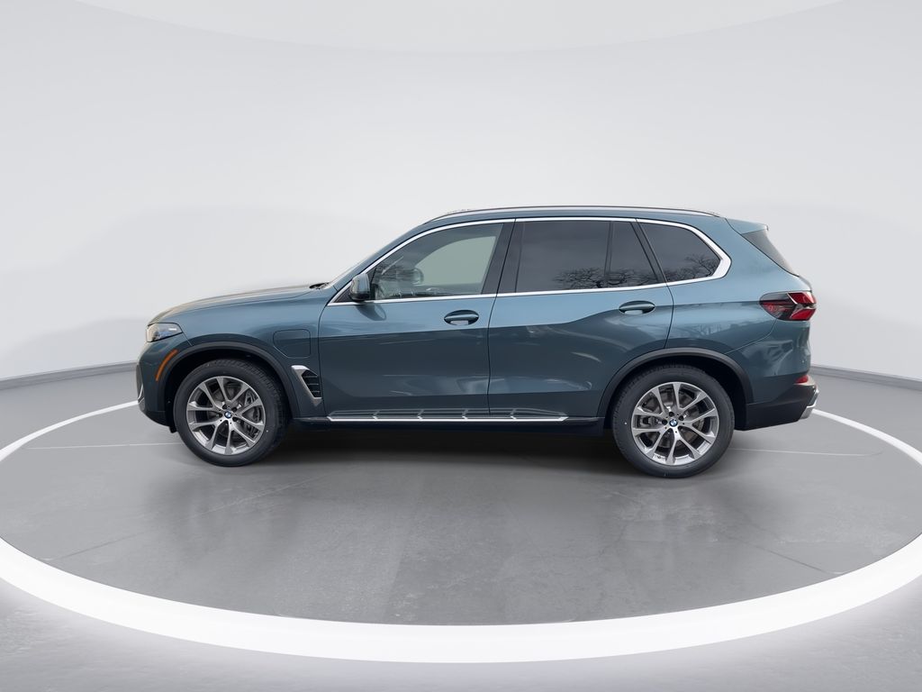 Thumbnail: 2026 BMW X5 - 5