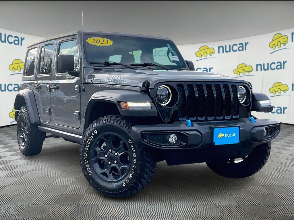 2023 Jeep Wrangler — photo 1