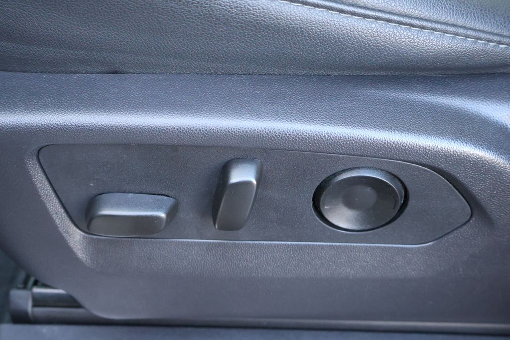 Thumbnail: 2024 GMC Sierra 1500 - 31