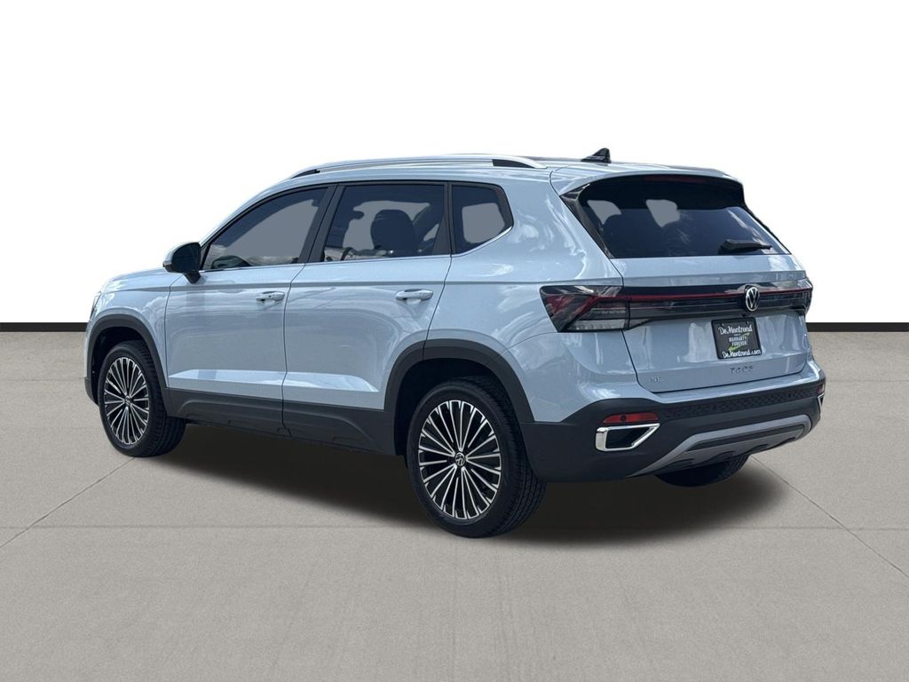 2026 Volkswagen Taos 1.5T SE Gray at DeMontrond Auto Country