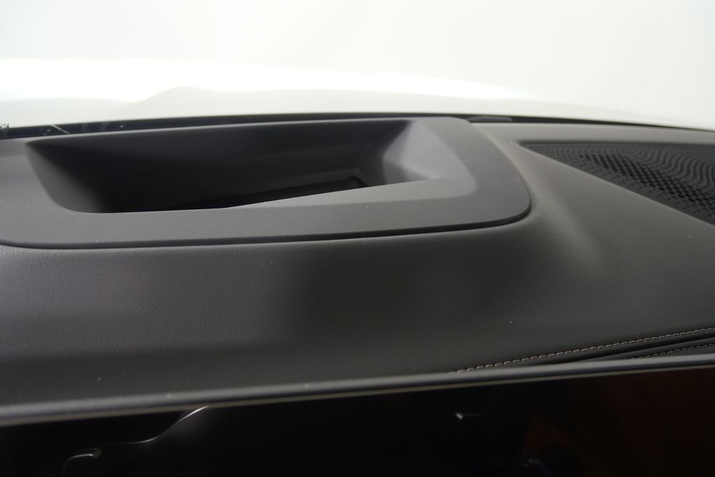 Thumbnail: 2026 BMW X5 - 19