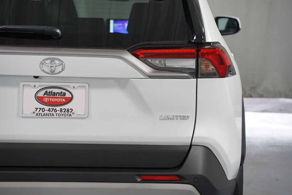 Thumbnail: 2025 Toyota RAV4 - 10