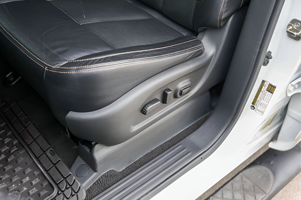 Used Car 2019 Nissan Titan  Sl For Sale Under $35,000 In Austin, Texas