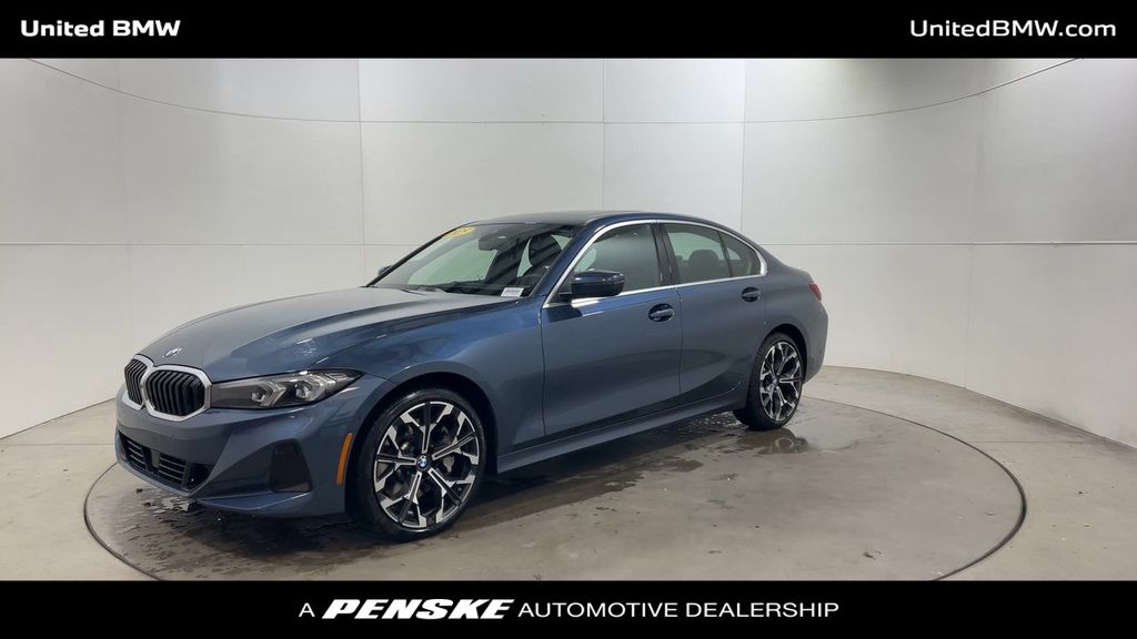 Thumbnail: 2025 BMW 3 Series - 4