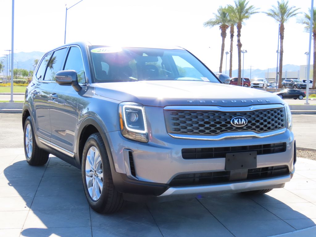 2021 Kia Telluride LX 3