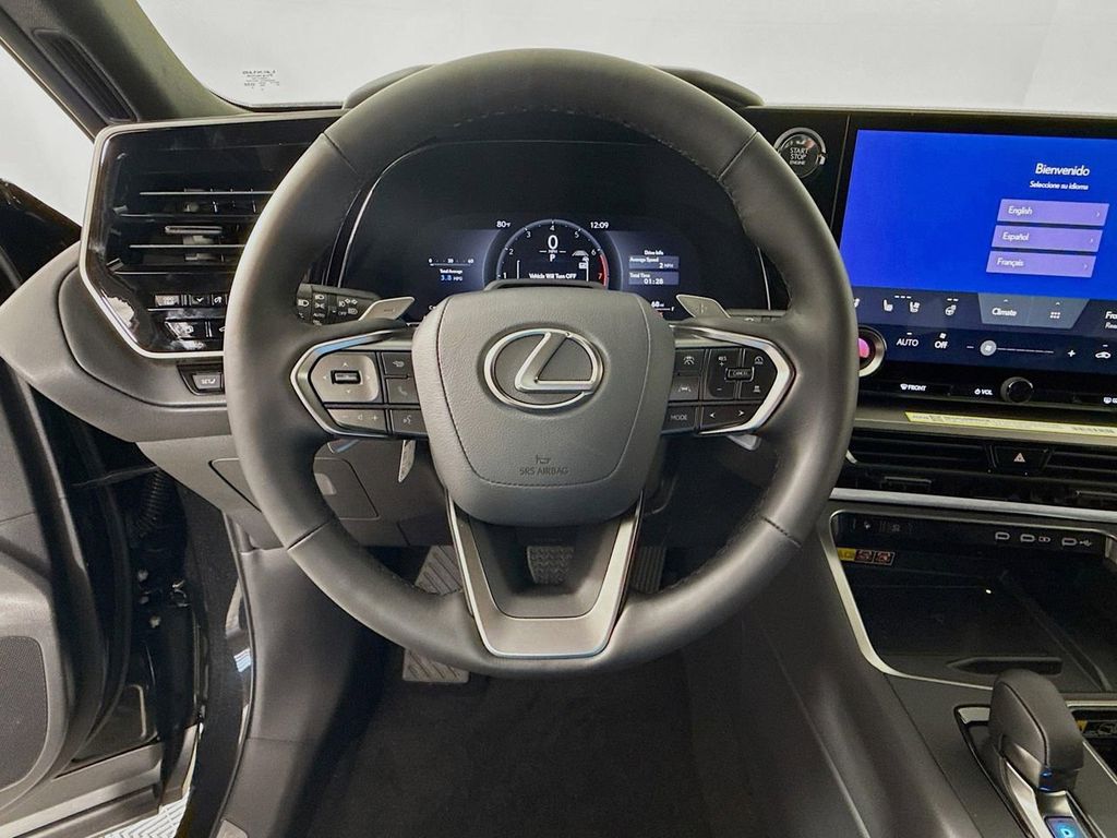 Thumbnail: 2026 Lexus TX - 10