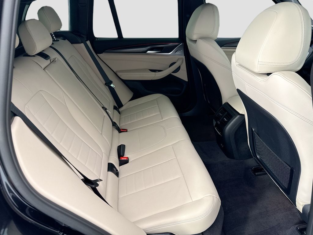Thumbnail: 2024 BMW X3 - 21