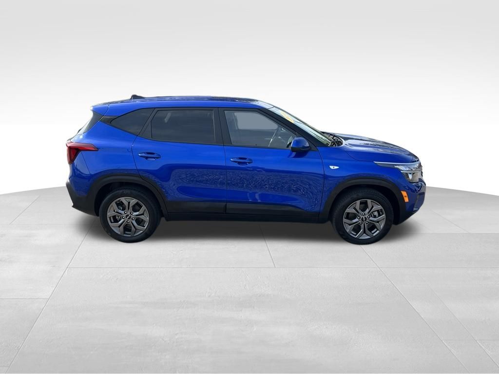 Used 2024 Kia Seltos SUV