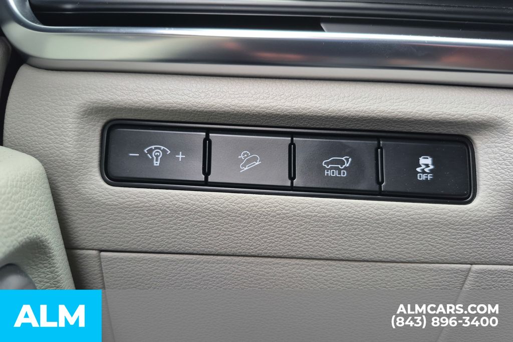 Used 2025 Ebony Black Kia SX-Prestige image 38