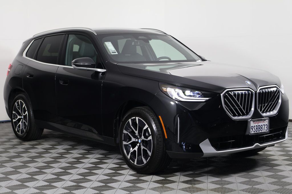 Thumbnail: 2025 BMW X3 - 3