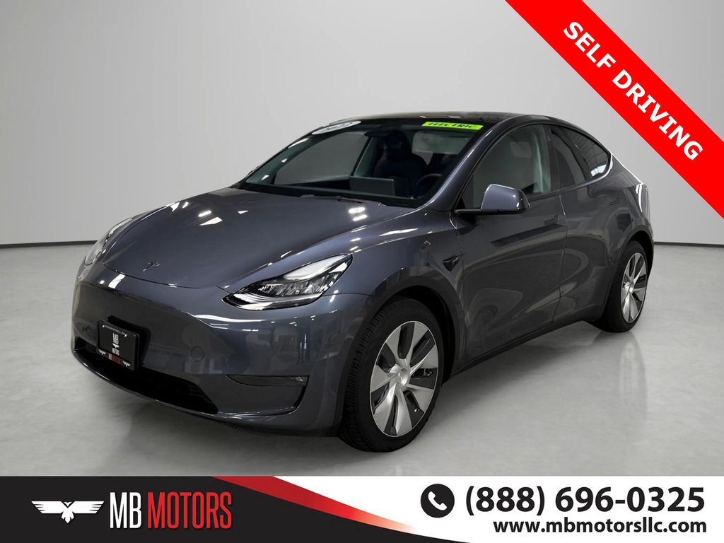 Gray 2022 Tesla Model Y Long Range AWD SUV / Crossover All-Wheel Drive 1-Speed Automatic