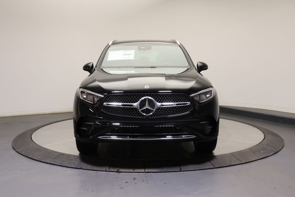 Thumbnail: 2026 Mercedes-Benz GLC - 2