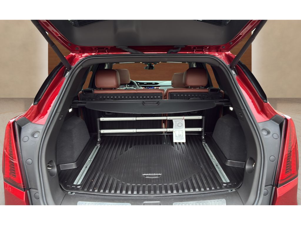 used 2023 Cadillac XT5 car, priced at $33,300