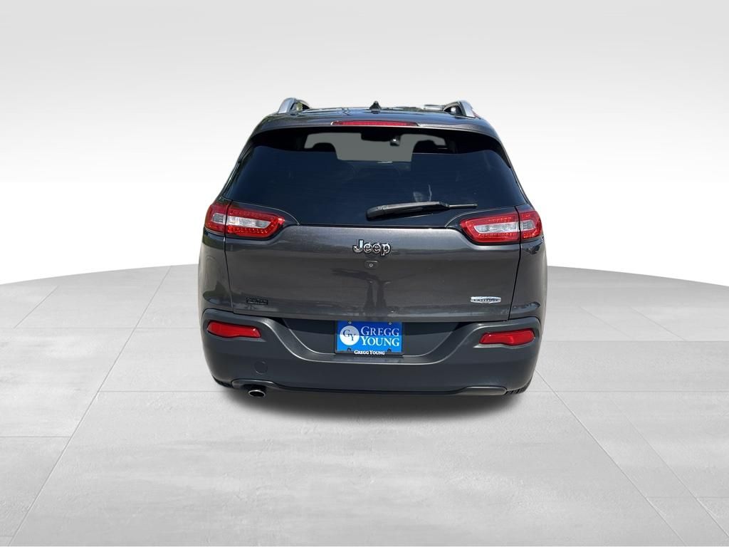 Used 2015 Jeep Cherokee SUV