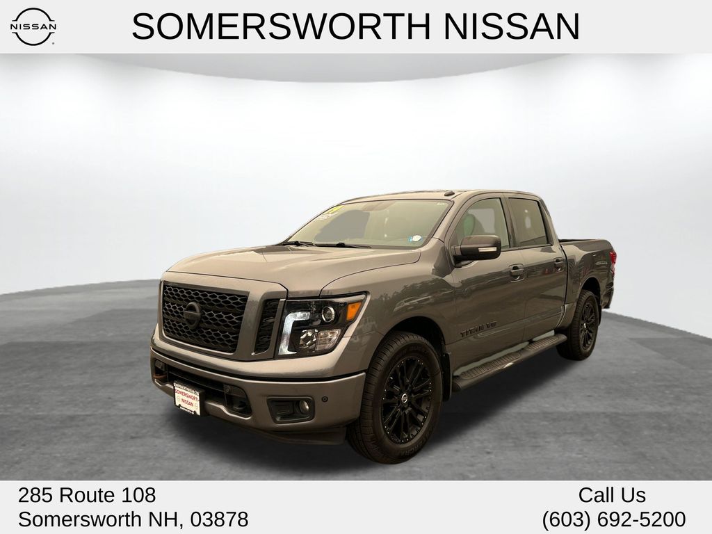 Gray (Gun Metallic) 2019 Nissan Titan Pickup Truck Four-Wheel Drive 7-Speed Automatic