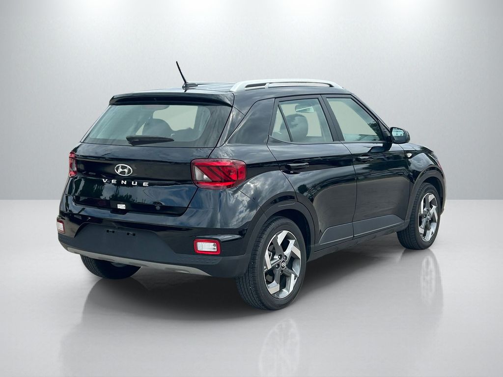 Used 2025 Hyundai Venue SUV