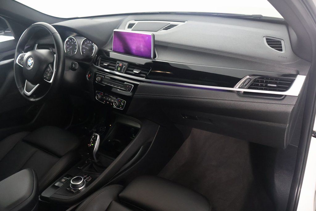 Thumbnail: 2021 BMW X2 - 9