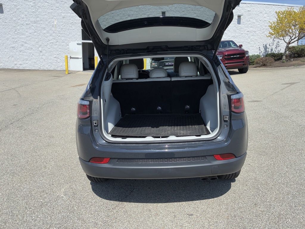 2018 Jeep Compass Limited Gray at Bob Ruth Ford