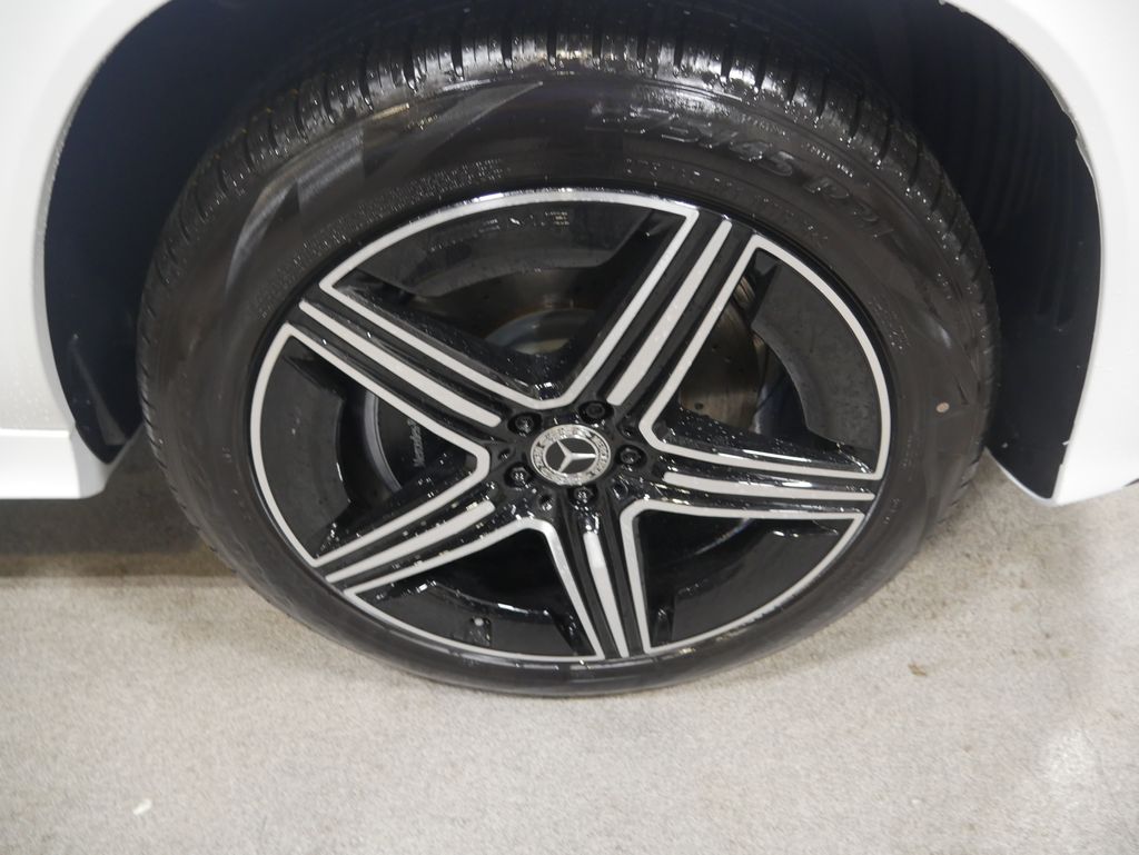 Thumbnail: 2026 Mercedes-Benz GLE - 15