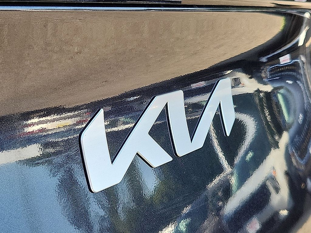 2026 Kia Sportage LX - Photo 15