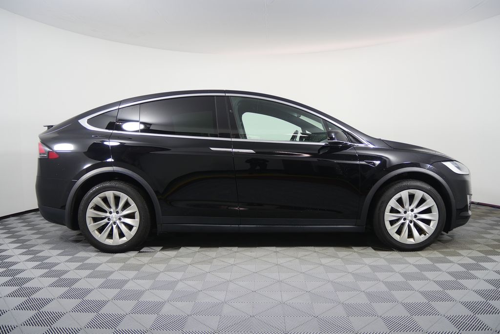 Thumbnail: 2019 Tesla Model X - 2