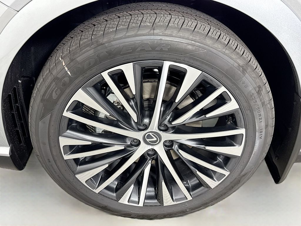 2025 Lexus RX 350 23