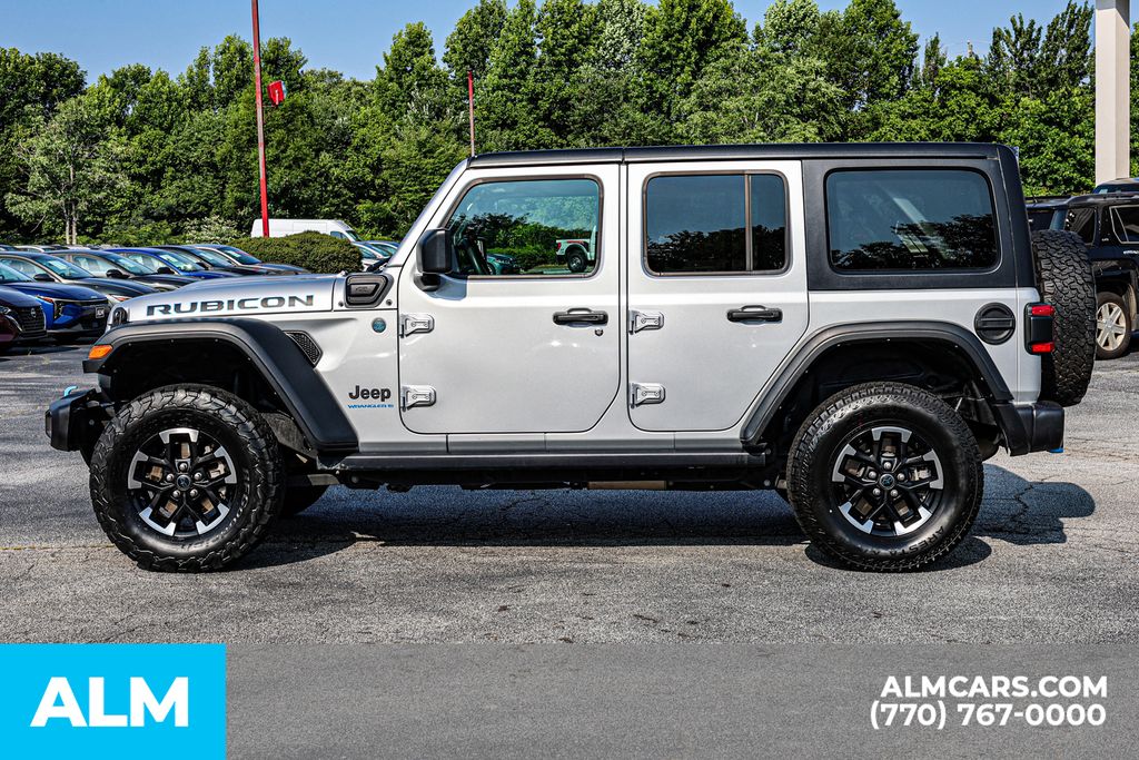 Used 2024 Silver Jeep Rubicon 4xe image 9