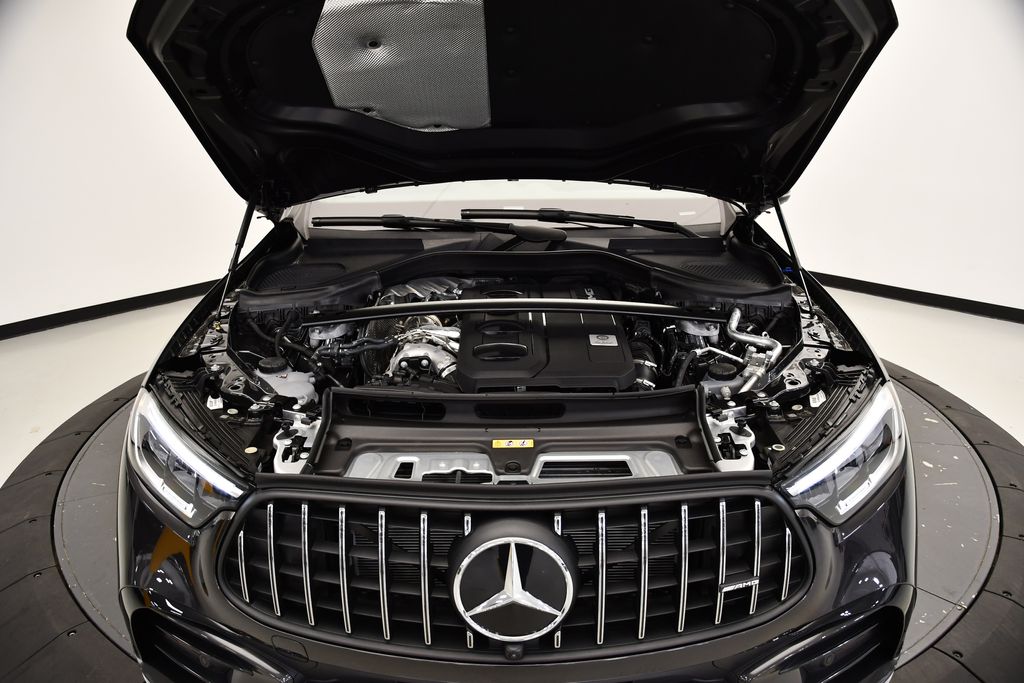 Thumbnail: 2025 Mercedes-Benz GLC - 13