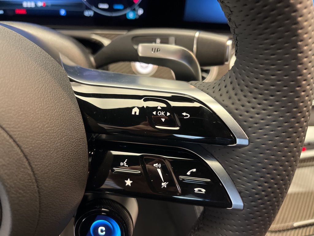 Thumbnail: 2026 Mercedes-Benz AMG GT - 16