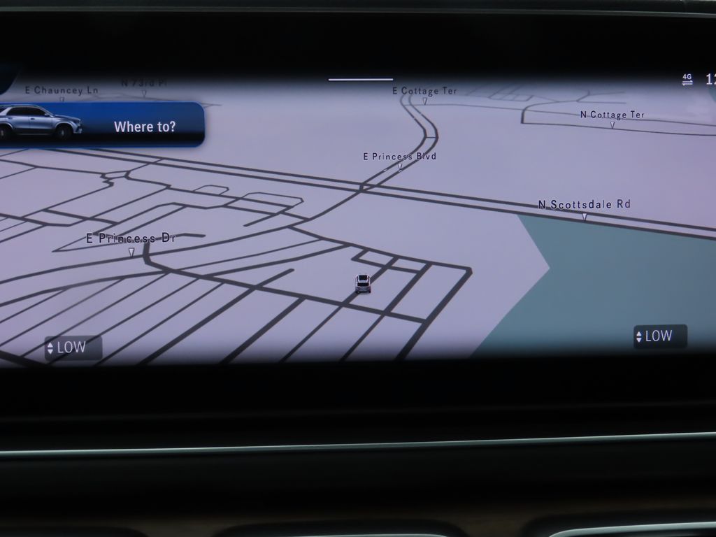 Thumbnail: 2026 Mercedes-Benz GLE - 16