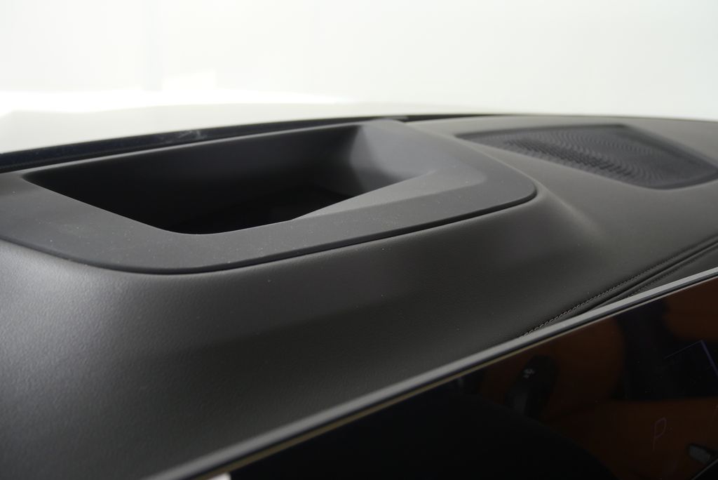 Thumbnail: 2026 BMW X5 - 17