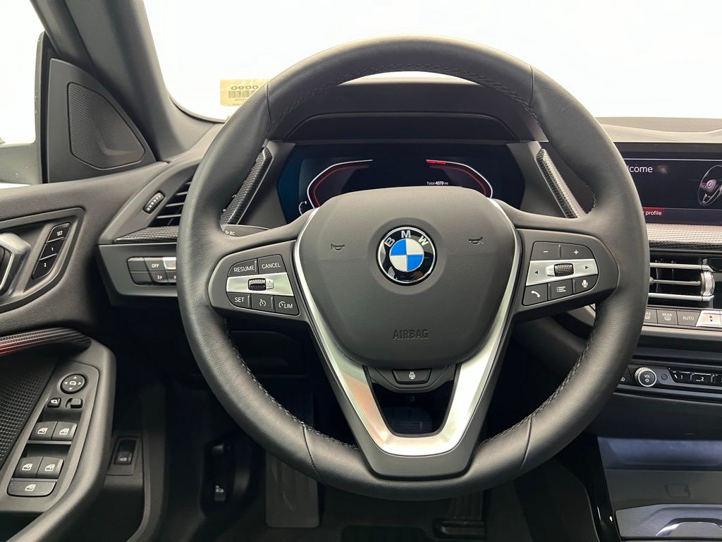 Thumbnail: 2024 BMW 2 Series - 20