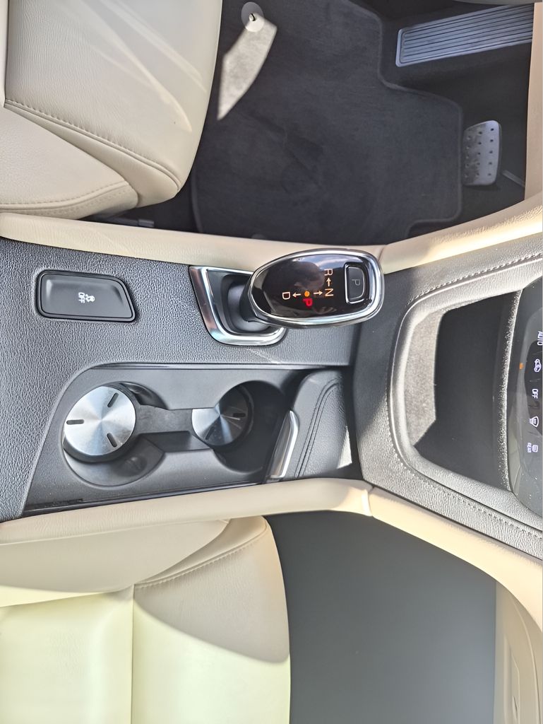 Used Car 2017 Cadillac Xt5  Base For Sale Under $15,000 In Austin, Texas