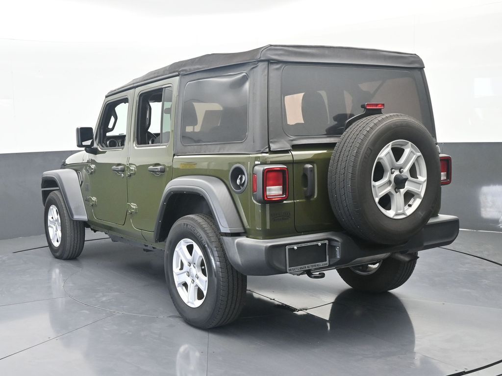 Used 2022 Sarge Green Clearcoat Jeep Unlimited Sport S image 4