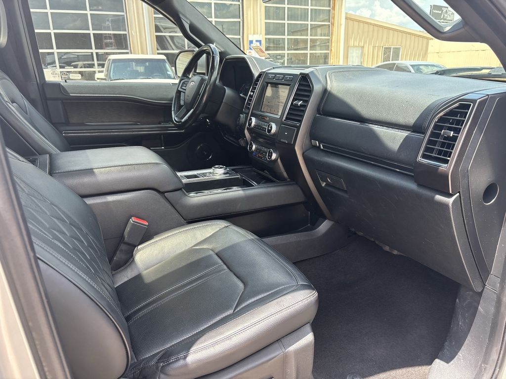 2018 Ford Expedition Limited Silver at Autostrade