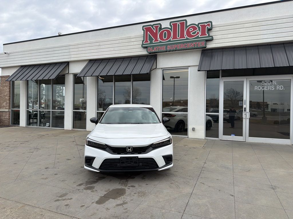 2023 Honda Civic Hatchback Sport FWD