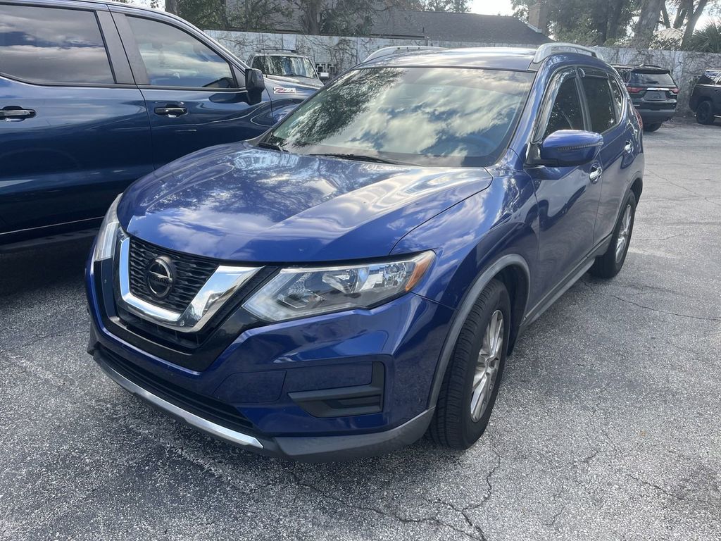 2020 Nissan Rogue SV 6