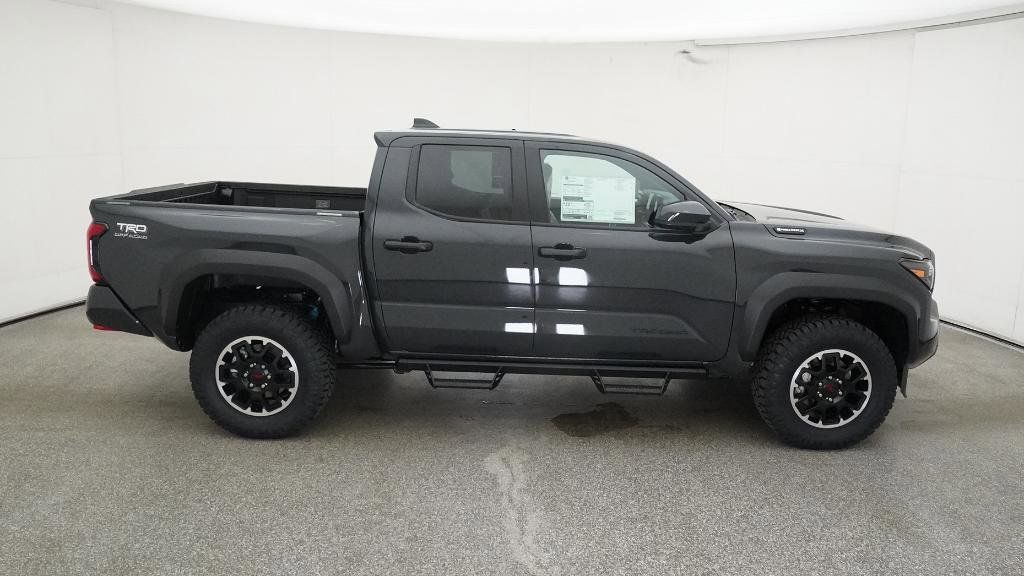 2025 Toyota Tacoma TRD Off-Road 31